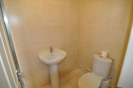 Studio to rent - Photo 4