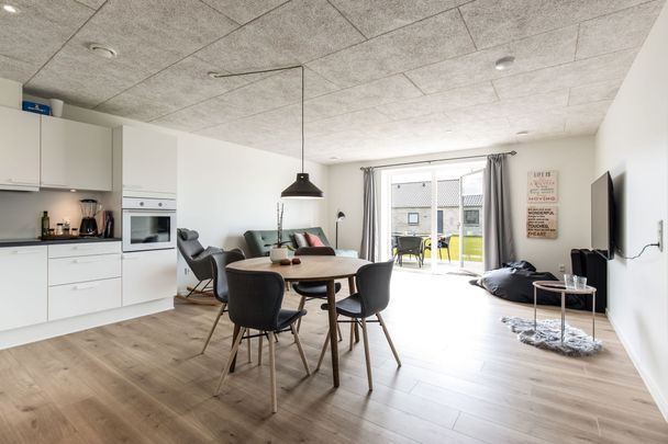 3-vær. rækkehus med egen terrasse - Photo 1