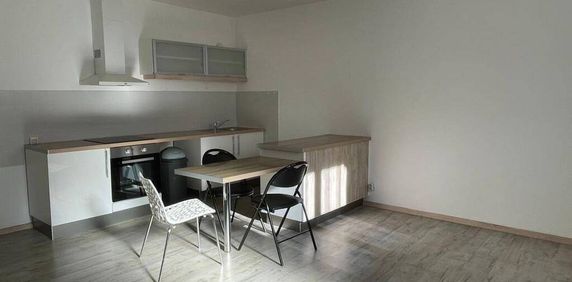 Location appartement t2 44 m² à Cransac (12110) - Photo 2