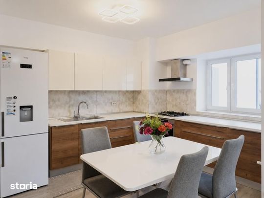 Apartament elegant 3 camere | Cartierul Francez | 114 mp | 2 balcoane - Fotografie 1