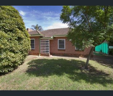 4 Burdett Street, Elizabeth Grove, SA 5112 - Photo 5