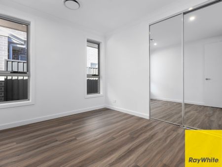 FOUR BEDROOM HOME - Photo 4