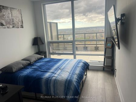 For Lease - 36 Elm Drive Unit# 2709, Mississauga, Ontario - Photo 4