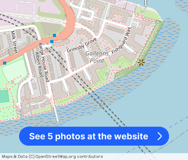 Sheerness Mews, Canary Wharf - Photo 1