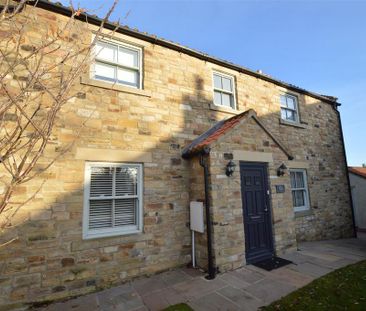 4 bedroom detached house to rent - Photo 2