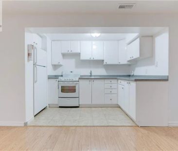 2217 GHENT Avenue - Photo 2