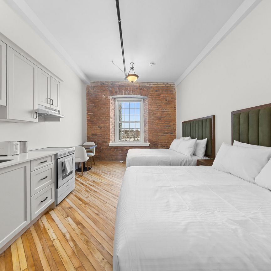 For Lease - 150 Mill Street Unit# 208, Carleton Place, Ontario - Photo 1