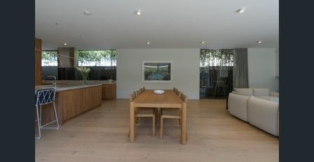 Striking Home in the Heart of Main Beach - Photo 2