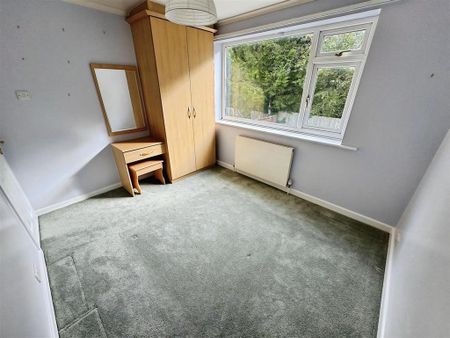 4 bedroom detached house to rent - Photo 5