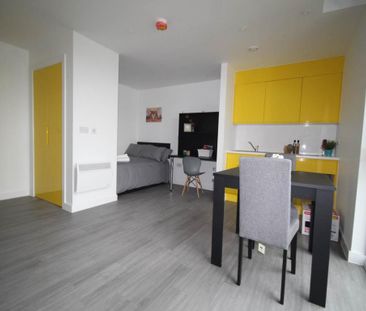 Studio to rent - Photo 4