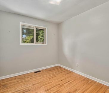 For Lease - 2305 Ryan Drive, Parkway Park - Queensway Terrace S and... - Photo 6