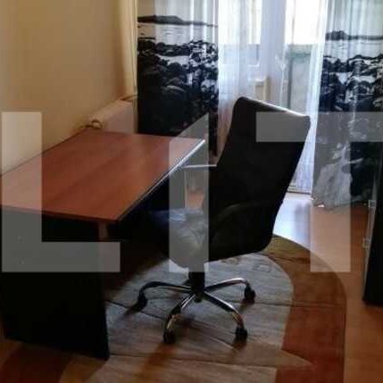 Inchiriere 4 camere, decomandat, 80 mp, terasa 25 mp, parcare, zona Podului Calvaria! - Fotografie 1