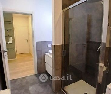 Bilocale in Affitto in Via Monte Rosa 21 a Milano - Foto 4