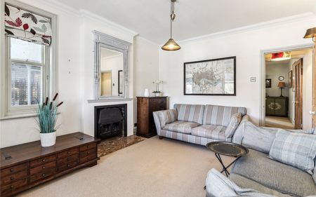 Manor Road, Walton-on-Thames, Surrey, KT12 - Photo 2