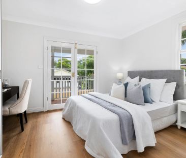 Spacious & Versatile Family Home in Prime Hunters Hill Location - Photo 5