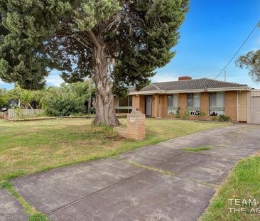 Located on quiet Graveney Way in Maddington, this neat 3-bedroom ho... - Photo 3