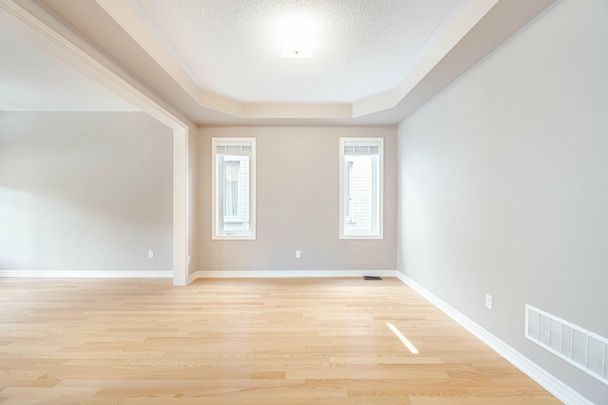 For Lease - 422 Hidden Trail, Oakville, Ontario - Photo 1