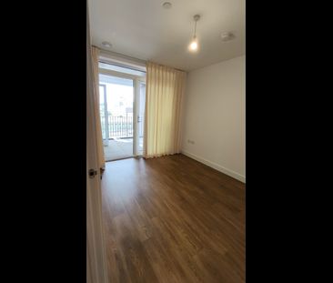 2 Bed Flat, Gladness House, NW9 - Photo 2