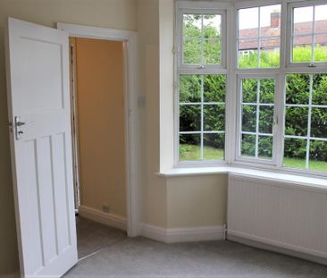 2 bedroom semi-detached house to rent - Photo 5