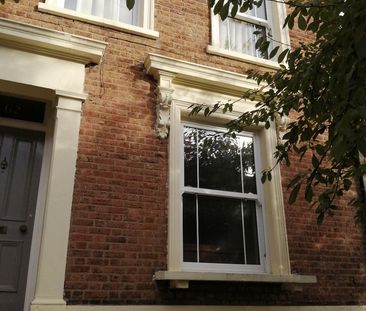Room in a Shared House, Denman Road, SE15 - Photo 4