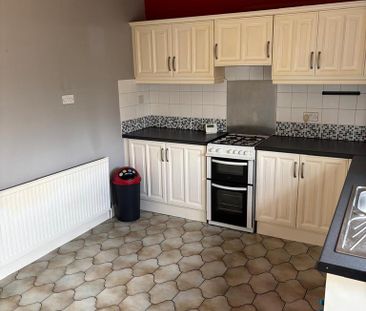 2 bedroom terraced house to rent - Photo 6