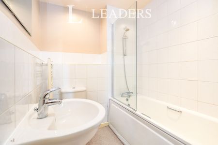 1 bedroom apartment to rent St. Georges Walk, Gosport, PO12 - Photo 5