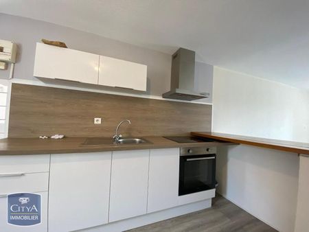 Location Appartement 1 pièce 38m² CRECHES SUR SAONE 71680 - Photo 4