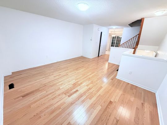 For Lease - 37 Magpie Way, Whitby, Ontario - Photo 1