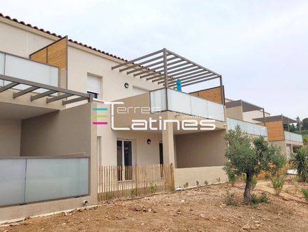 Location Appartement 3 pièces 78m² NIMES 30000 - Photo 3