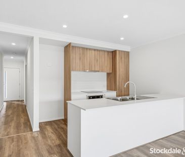 Stylish, Spacious & Move-In Ready in Emu Springs - Photo 4