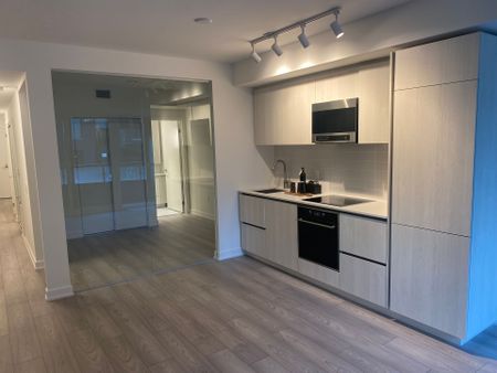 For Lease - 110 Broadway Avenue Unit# 312, Toronto, Ontario - Photo 5