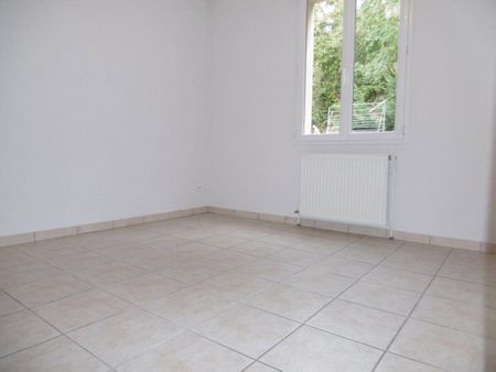 Location appartement 3 pièces 61.1 m² à Bourg-de-Péage (26300) 4 - Photo 2