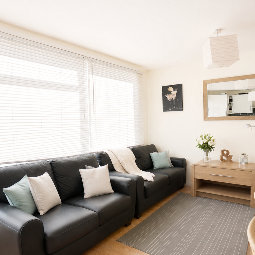 25 Sheffield Square – Room 1 - Photo 1