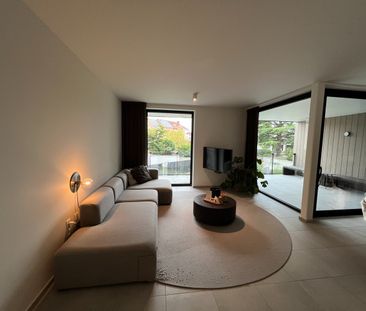 Luxe appartement met 2 slaapkamers en ruim terras binnen de grote r... - Photo 2