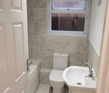 2 Bed Flat, Pinegrove Road, SO19 - Photo 6