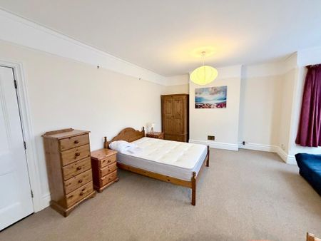 7 bedroom semi-detached house to rent - Photo 3