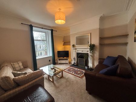 2 Bed Flat, Thomson St, AB25 - Photo 2