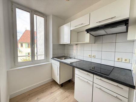 Location Appartement 1 pièce 30m² - Photo 2