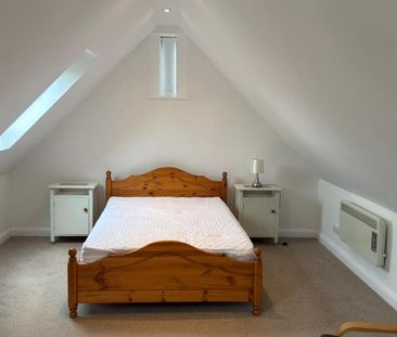 1 bedroom detached house to rent - Photo 3
