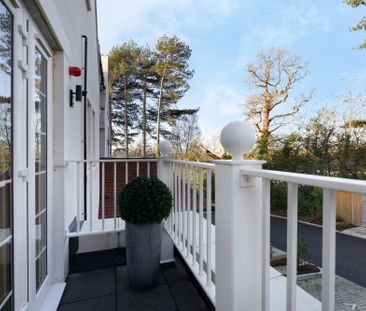 Merrileas Drive, Oxshott, Leatherhead, Surrey, KT22 flat to rent - Photo 3