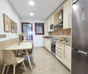 Piso de alquiler en Calle Pirineos, 5, La Alquería - Photo 1