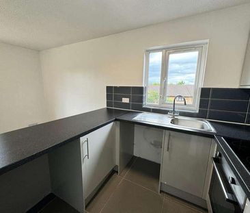 Adams Way, Croydon, CR0 - Photo 6