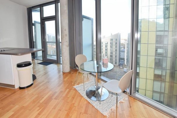 1 bedroom flat to rent - Photo 1