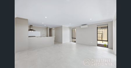 4 BED + STUDY ~ OPPOSITE THE PARK - Photo 4