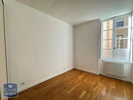 Location Appartement 3 pièces 80m² MACON 71000 - Photo 5
