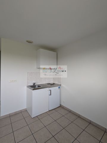 Location Appartement 1 pièce 28m² CARQUEFOU 44470 - Photo 2