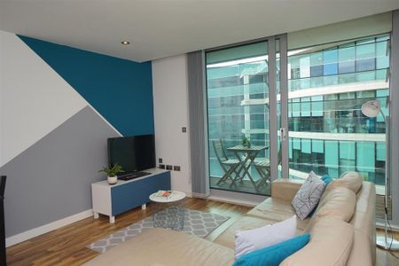1 bedroom apartment to rent - Photo 2