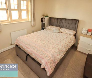 2 bedroom semi-detached house to rent - Photo 6