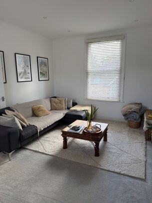 2 Bed Flat, Clarendon Drive, SW15 - Photo 1