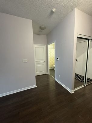 For Lease - 352 Front Street Unit# 1820, Toronto, Ontario - Photo 1